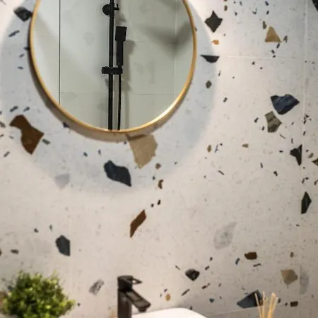 M15 Apartament